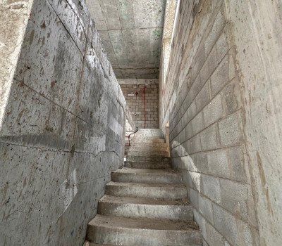 Five Drive-Thru Restaurants and Cafes
